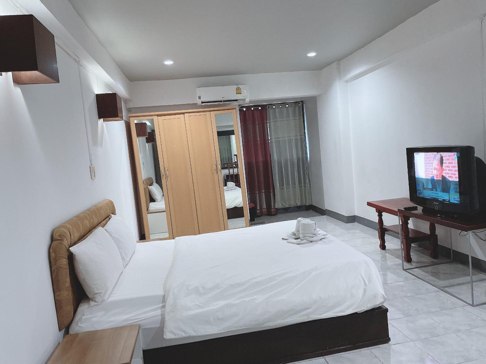 โรงแรมวินบางนา Win Bangna Hotel Bangkok Ngoại thất bức ảnh